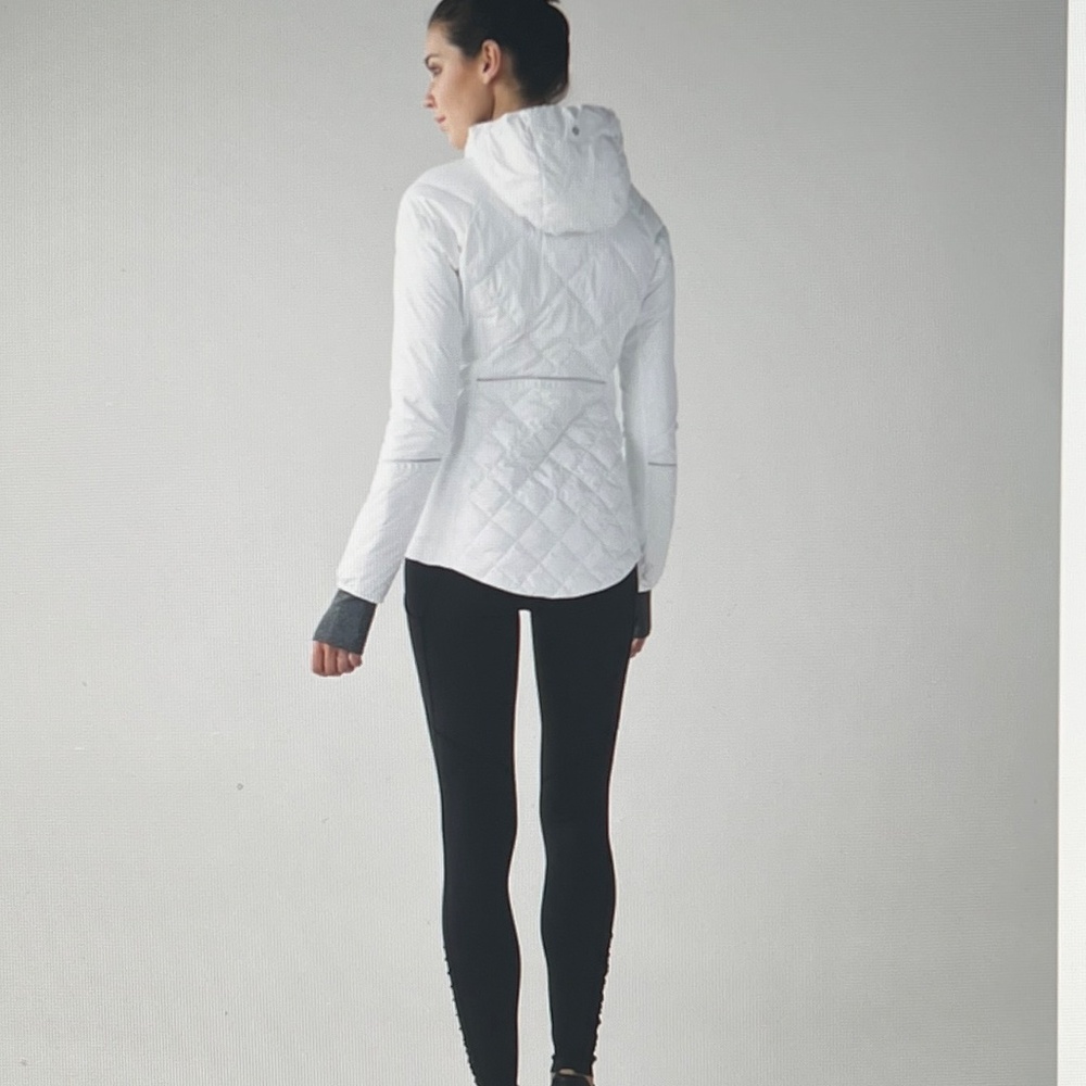 Lululemon Down For A Run Jacket II White Size 10 NWT - Picture 2 of 16